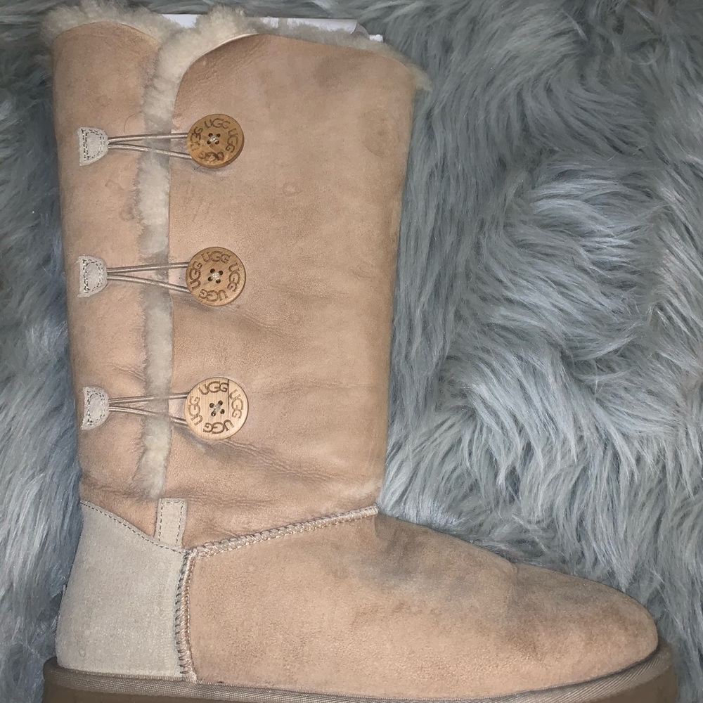 Ugg Bailey Button Tall - image 1